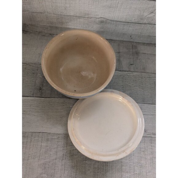 Vintage Blue Glazed Cameo Stoneware Serving Bowl With Lid By Harker Pottery USA - Picture 4 of 7